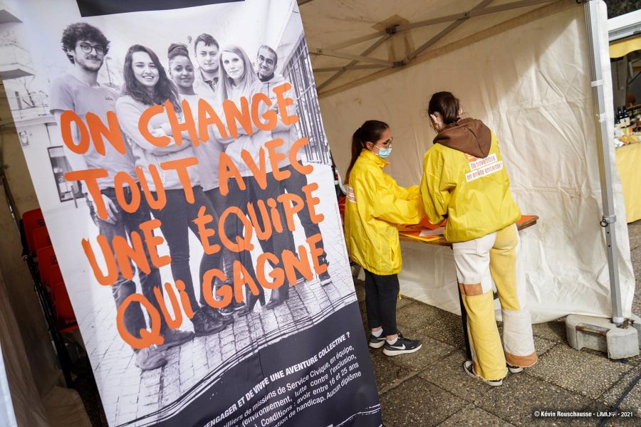 Les jeunes volontaires Unis Cité à Laval deviennent des "porteurs de paroles"